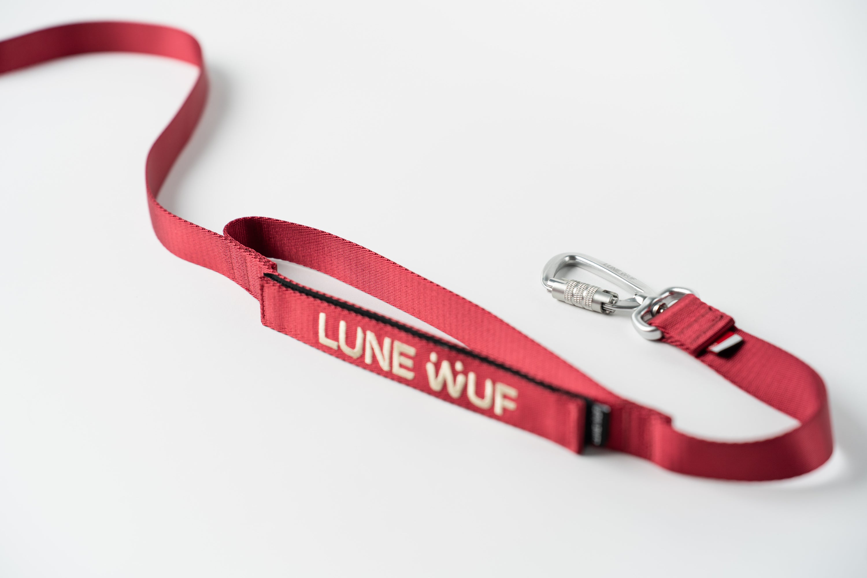 Multi Leash Signature Red
